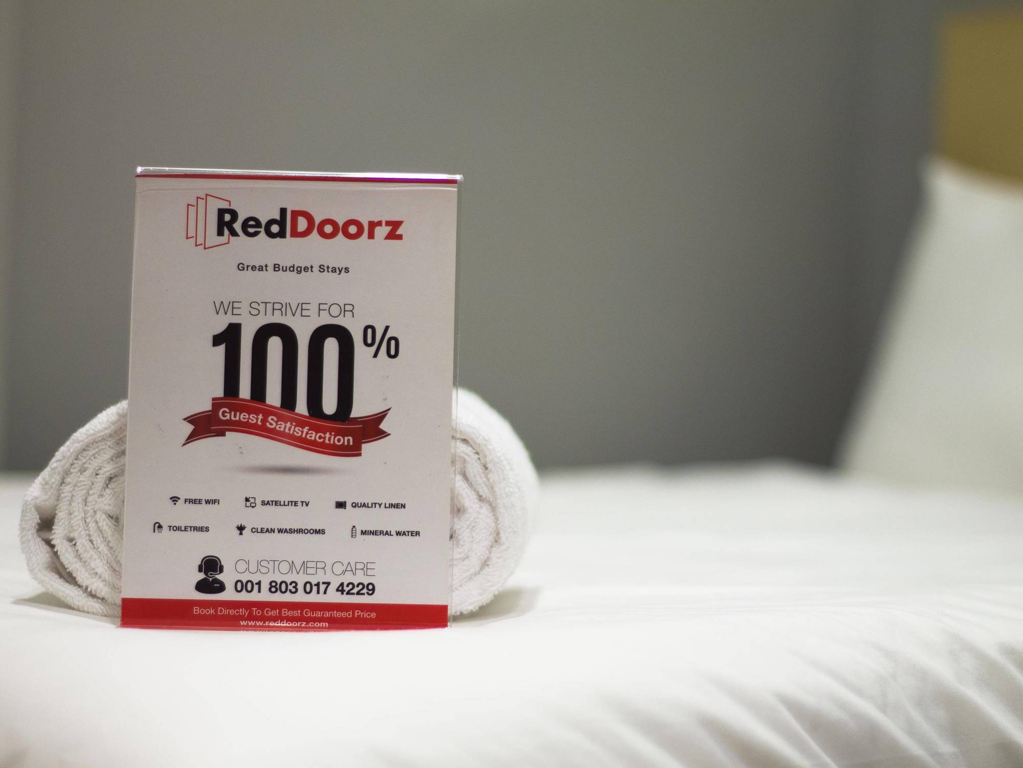 Reddoorz Plus @ Setiabudi Eight Джакарта Екстериор снимка